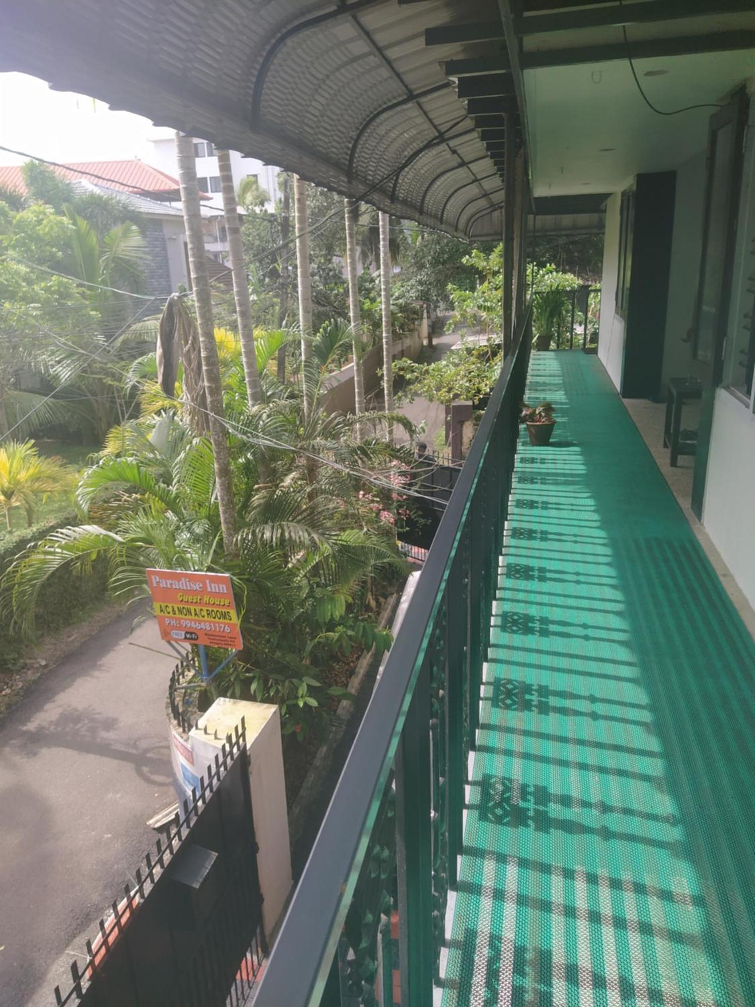 Paradise Inn Guest House Alappuzha Exterior photo